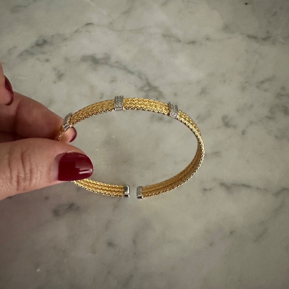 Anthea Le Jardin Two-Tone Flex Bangle - Picture 3 of 5